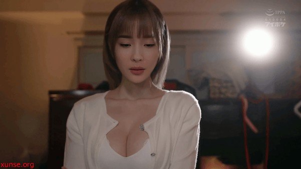 暗卫抵开双腿H承欢十里春风メイリン モデルコレクション メ国产微拍精品一区