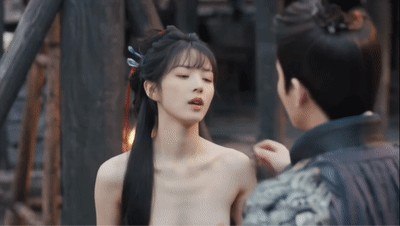 【宋轶】踩着高跟鞋挨操，她那贱样干起来咔咔响，真他妈是欠收拾的婊子！