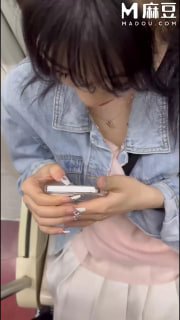糖心Vlog_加奈的课后辅导主动引诱老师口足侍奉肉棒_西野加奈